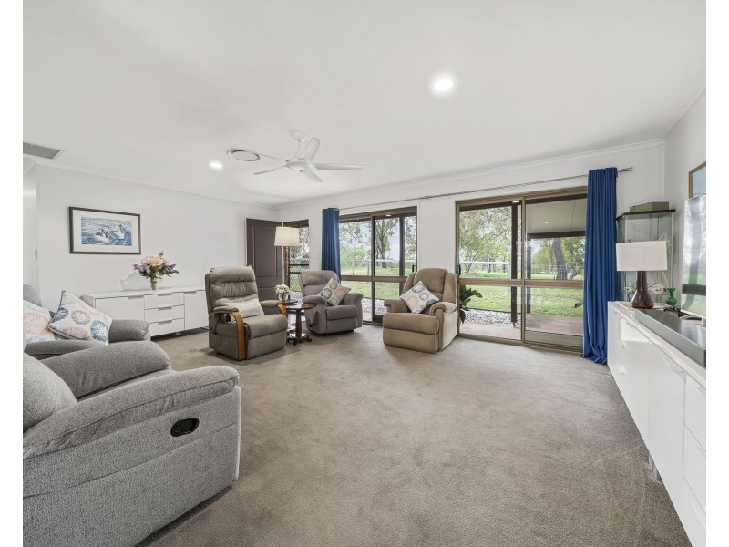 26 Karina Street, Placid Hills QLD 4343