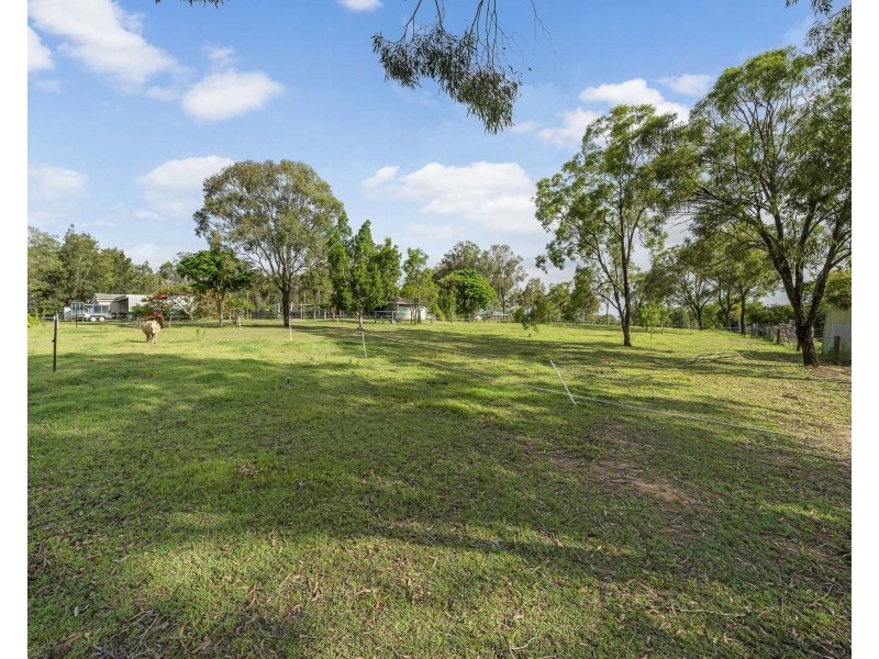 26 Karina Street, Placid Hills QLD 4343