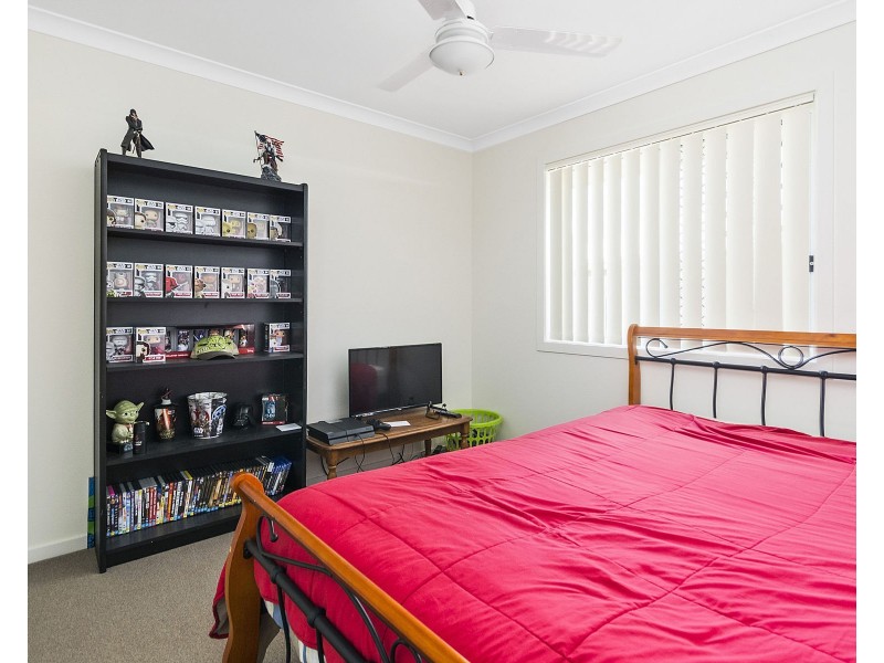12 Farrer Street, Cranley QLD 4350