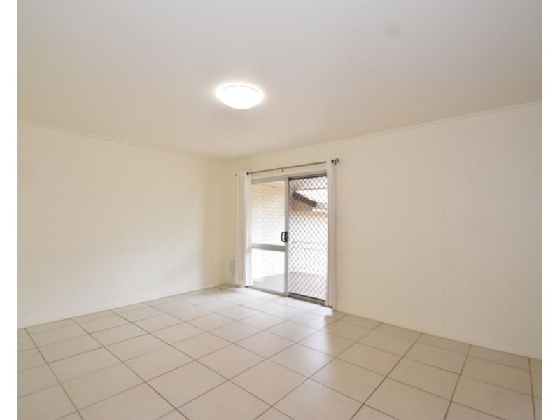 1/24 Wentworth Street, Centenary Heights QLD 4350