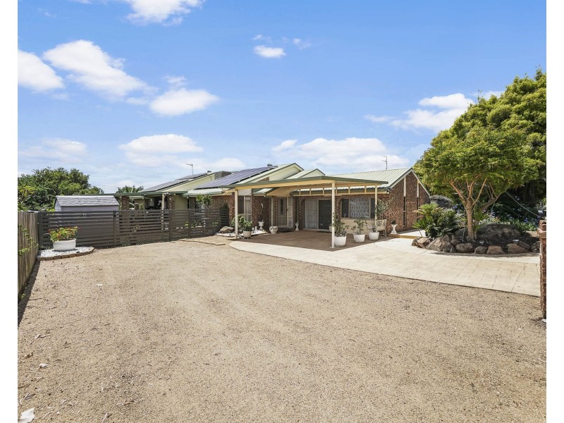 30 Werth Street, Oakey QLD 4401