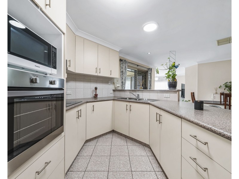 30 Werth Street, Oakey QLD 4401