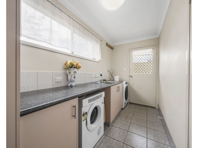 30 Werth Street, Oakey QLD 4401