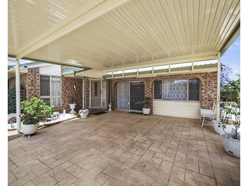 30 Werth Street, Oakey QLD 4401