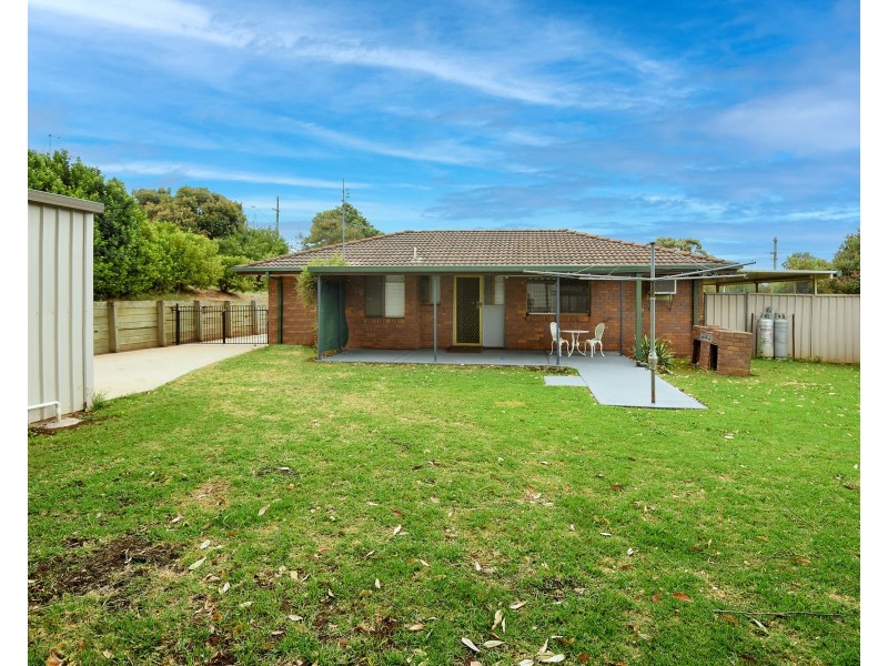 7 Orlando Court, Wilsonton Heights QLD 4350