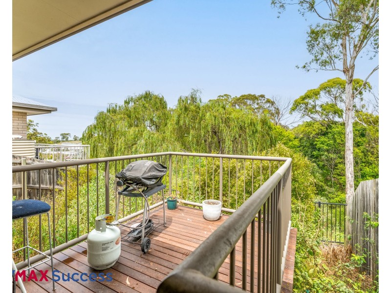 17 Carlin Street, Glenvale QLD 4350