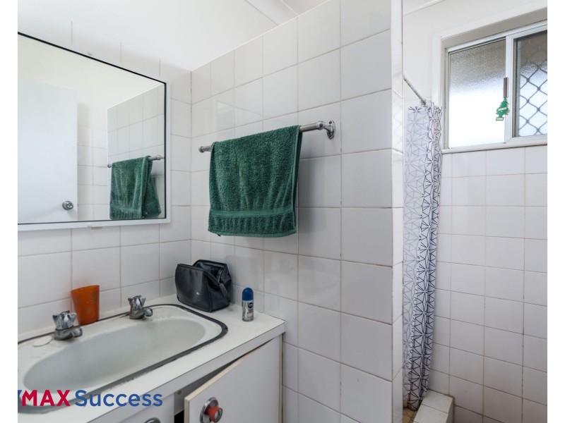 2/24 Warwick Street, Harristown QLD 4350