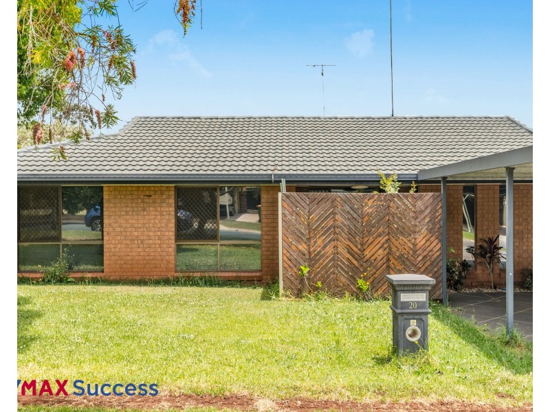 20 Hinkler Crescent, Wilsonton QLD 4350