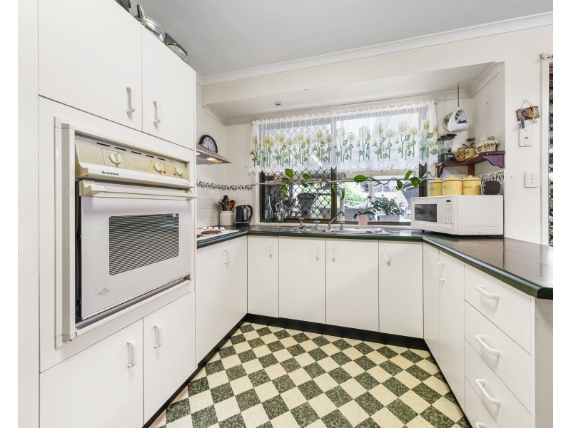 14 Belclaire Drive, Westbrook QLD 4350