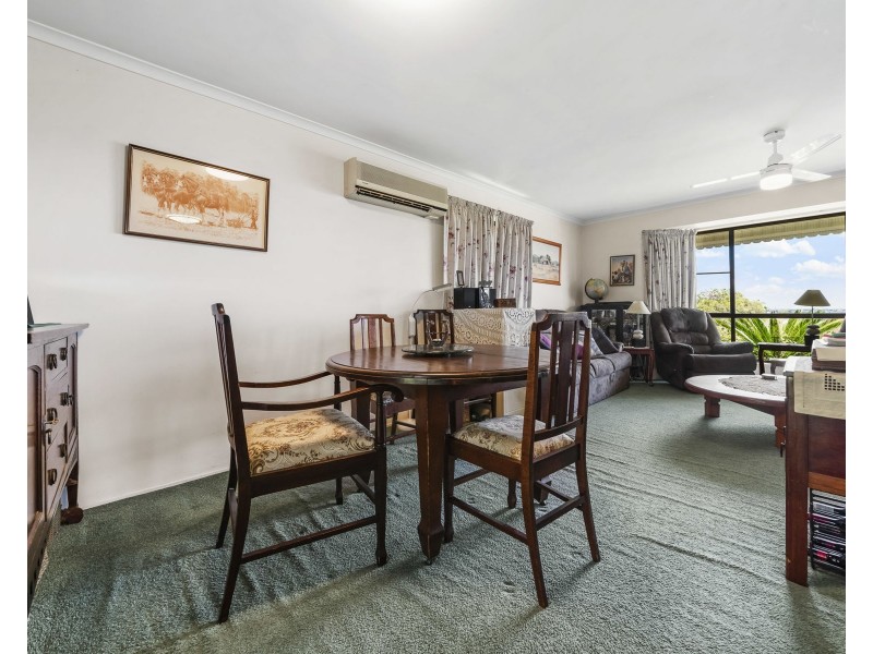 14 Belclaire Drive, Westbrook QLD 4350