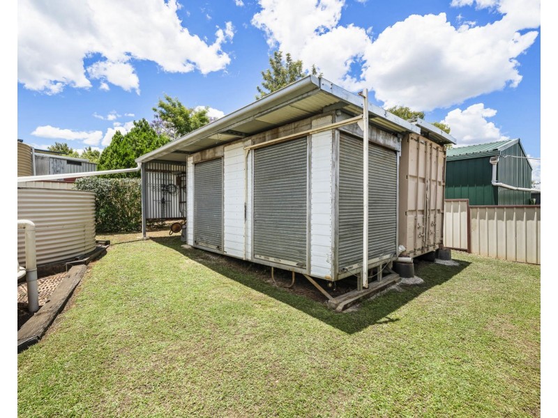 14 Belclaire Drive, Westbrook QLD 4350