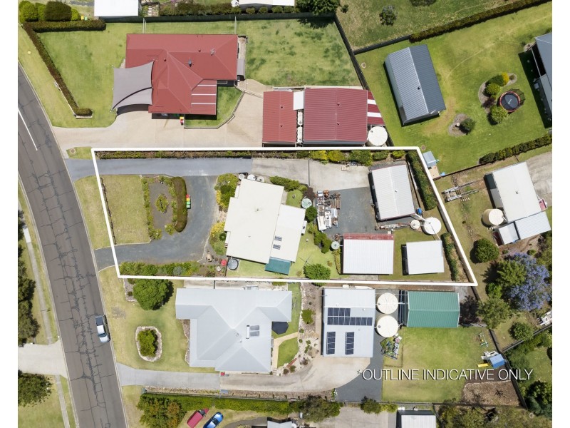 14 Belclaire Drive, Westbrook QLD 4350