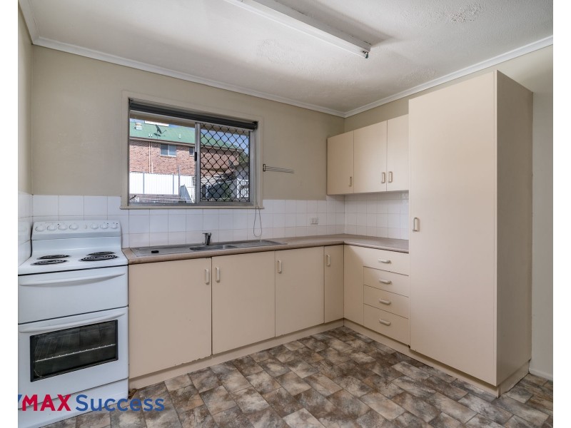 2/90A James Street, East Toowoomba QLD 4350