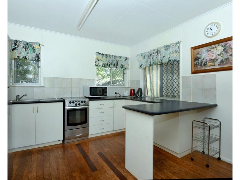 14 Cedar Street, East Toowoomba QLD 4350