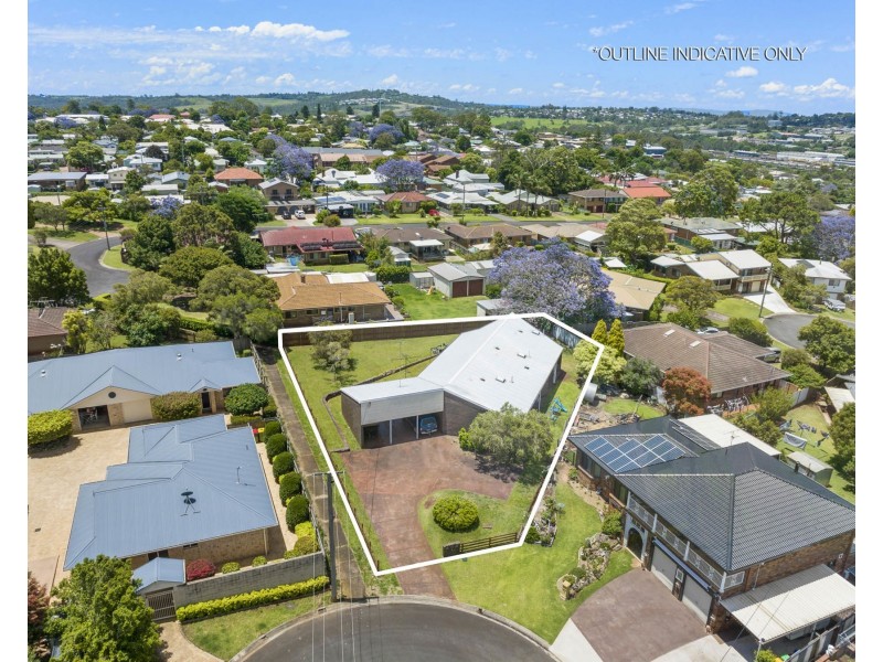 1-3/2 Cullen Court, Rockville QLD 4350