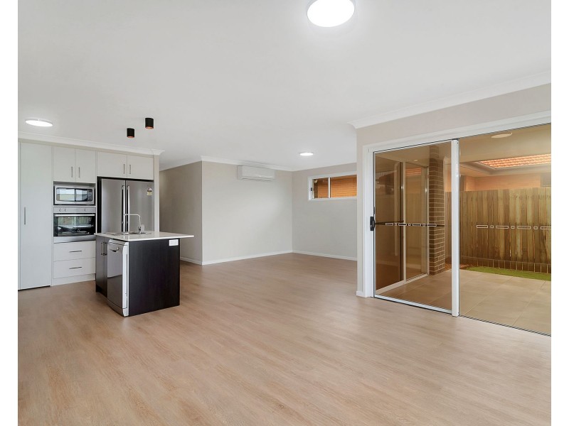 1/1A Lendrum Street, Newtown QLD 4350