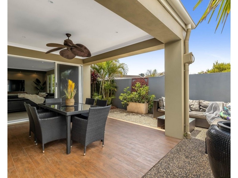 5 Argus Court, Middle Ridge QLD 4350