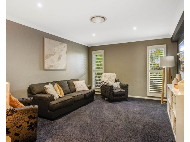 5 Argus Court, Middle Ridge QLD 4350