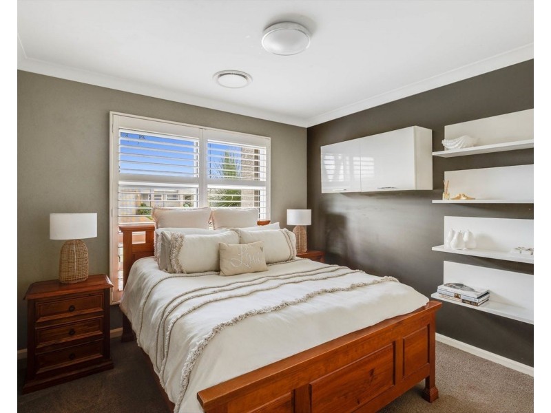 5 Argus Court, Middle Ridge QLD 4350