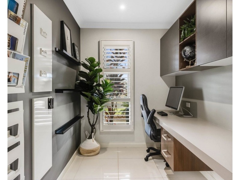 5 Argus Court, Middle Ridge QLD 4350