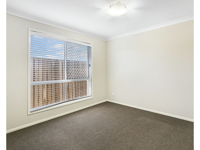 4/10 Furness Court, Kearneys Spring QLD 4350