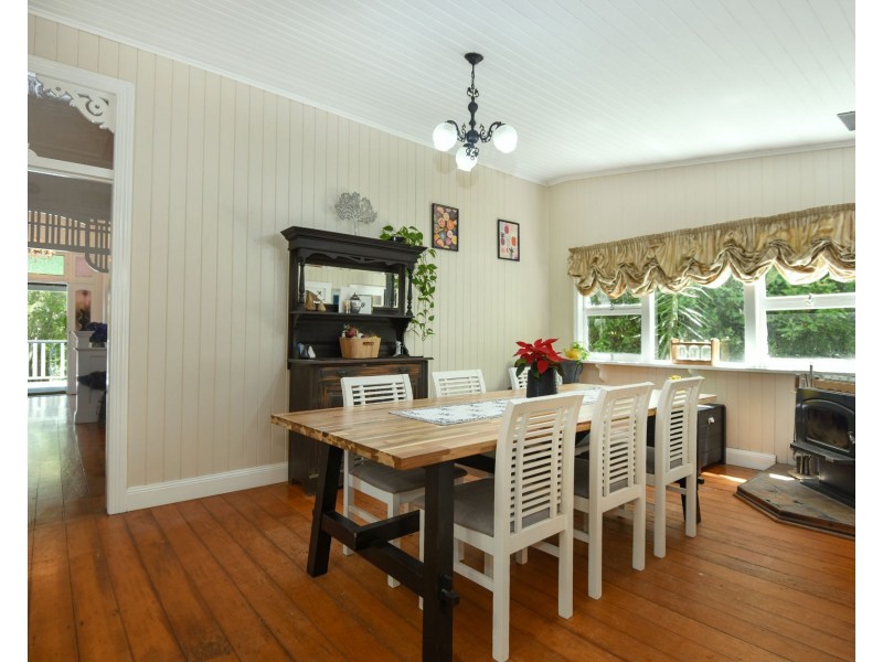 192 South Street, Centenary Heights QLD 4350