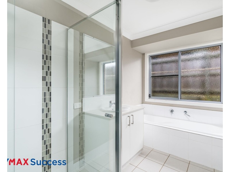 1/13 Alpine Court, Cranley QLD 4350