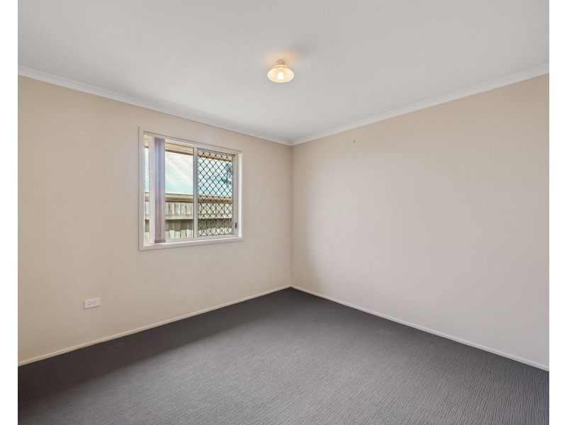 7 Todd Court, Kearneys Spring QLD 4350