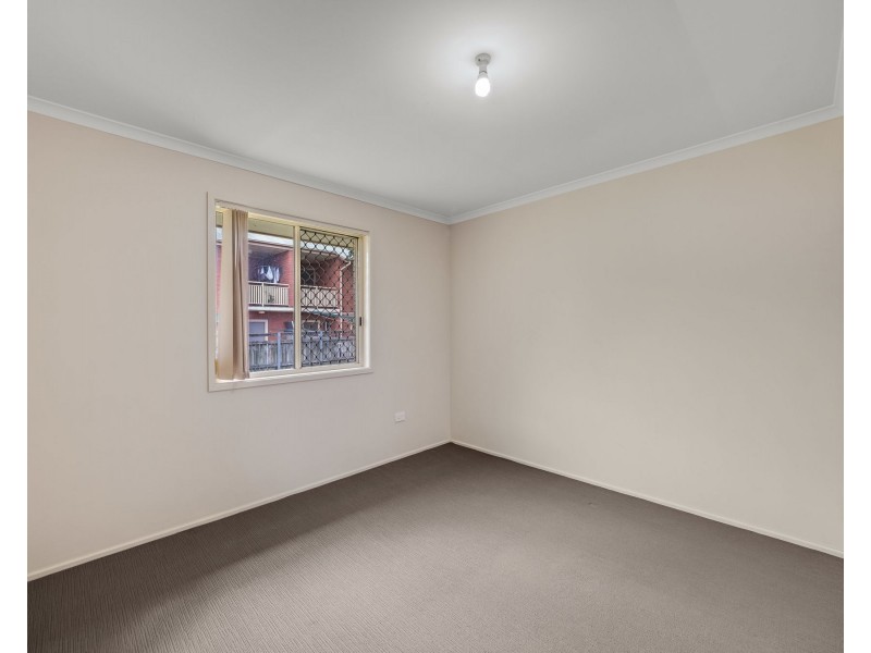 7 Todd Court, Kearneys Spring QLD 4350