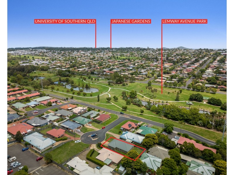 7 Todd Court, Kearneys Spring QLD 4350