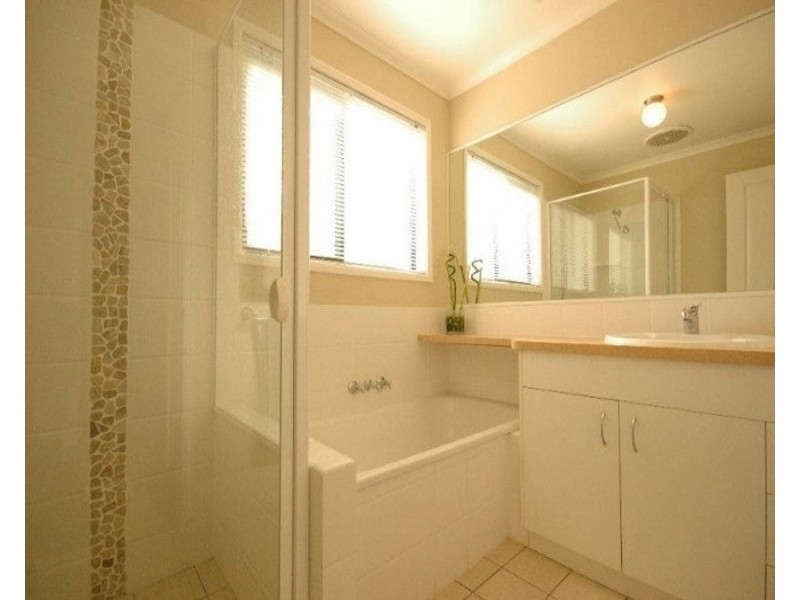 60 Westfield Drive, Westbrook QLD 4350