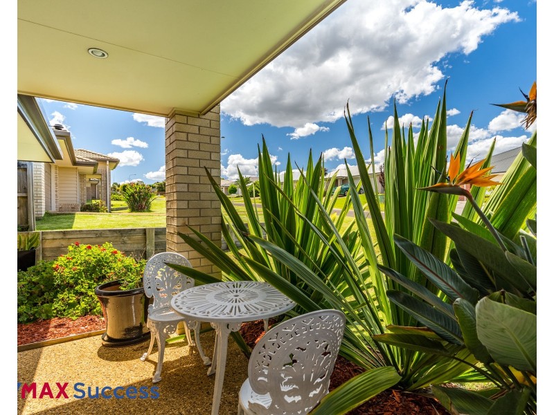 8 Sweeney Street, Kearneys Spring QLD 4350