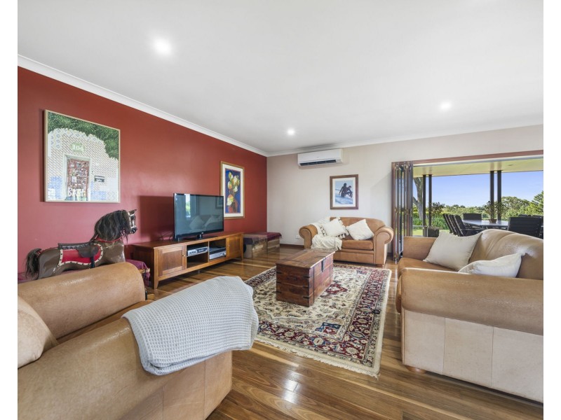 80 Lawrence Road, Highfields QLD 4352