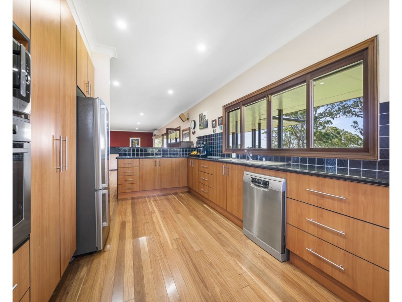 80 Lawrence Road, Highfields QLD 4352