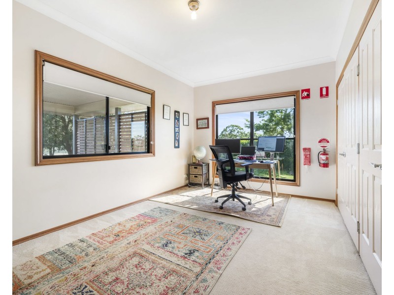 80 Lawrence Road, Highfields QLD 4352