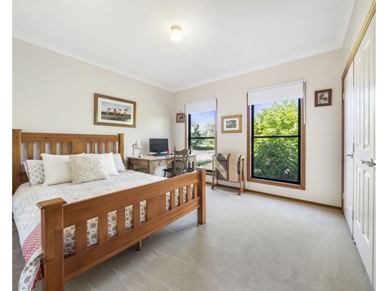 80 Lawrence Road, Highfields QLD 4352