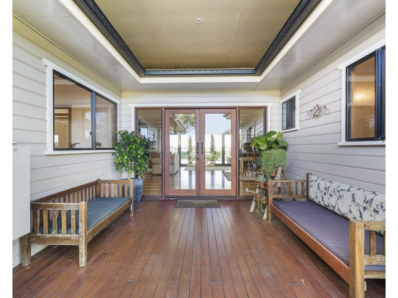 80 Lawrence Road, Highfields QLD 4352