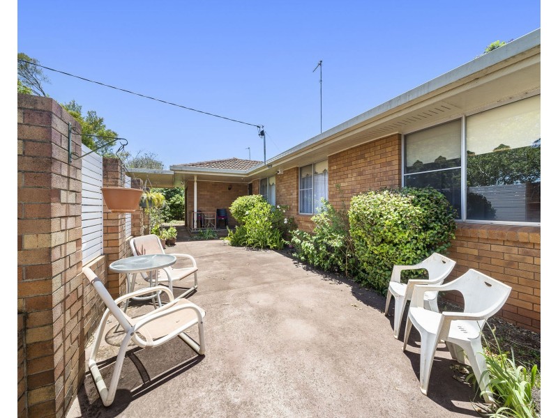 10 Marigold Street, Centenary Heights QLD 4350