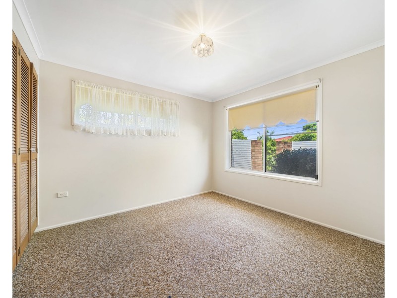 10 Marigold Street, Centenary Heights QLD 4350