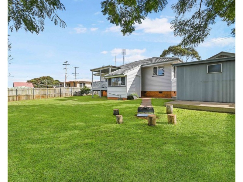 28 Hampton Street, Newtown QLD 4350