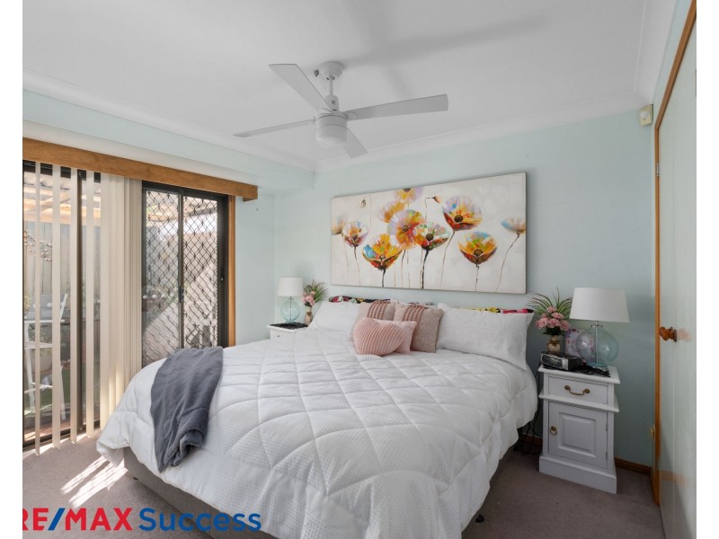 2/11a Gatfield Street, Newtown QLD 4350