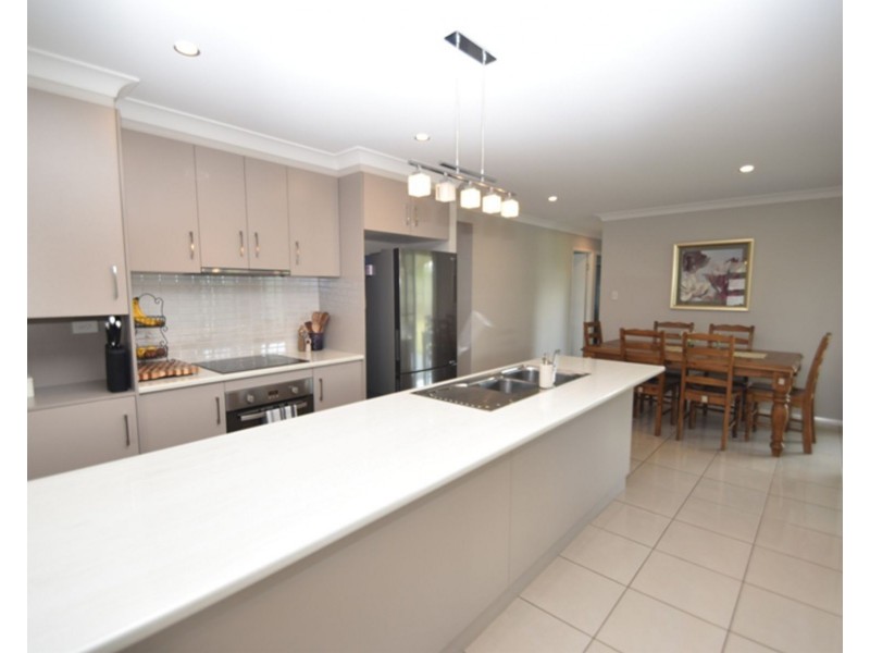 48 Bennett Street, Kleinton QLD 4352