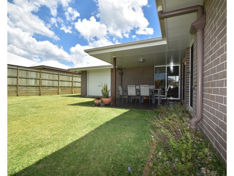 48 Bennett Street, Kleinton QLD 4352