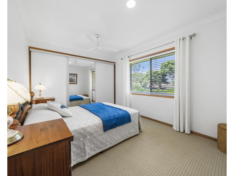 15 Coral Sea Drive, Middle Ridge QLD 4350