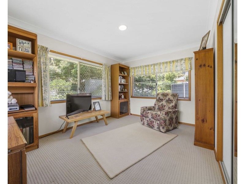 15 Coral Sea Drive, Middle Ridge QLD 4350