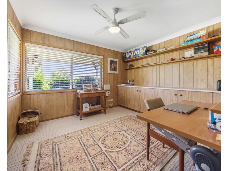 15 Coral Sea Drive, Middle Ridge QLD 4350