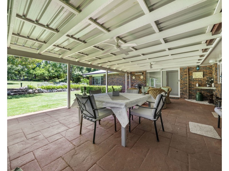 15 Coral Sea Drive, Middle Ridge QLD 4350