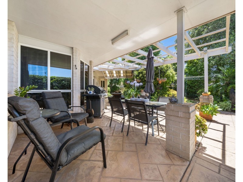 393 Mackenzie Street, Middle Ridge QLD 4350