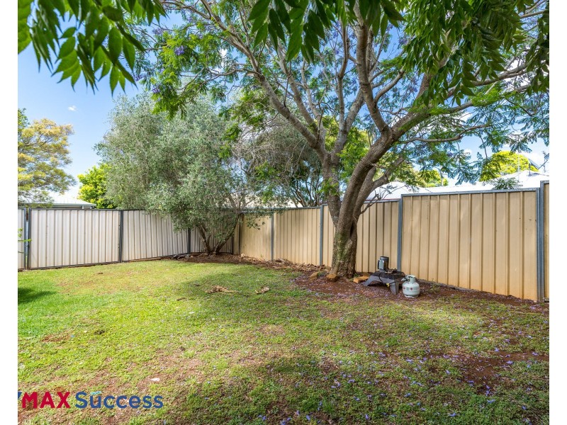 55 Traminer Drive, Wilsonton Heights QLD 4350