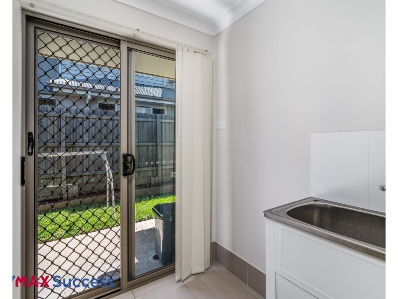 6 Brim Street, Newtown QLD 4350